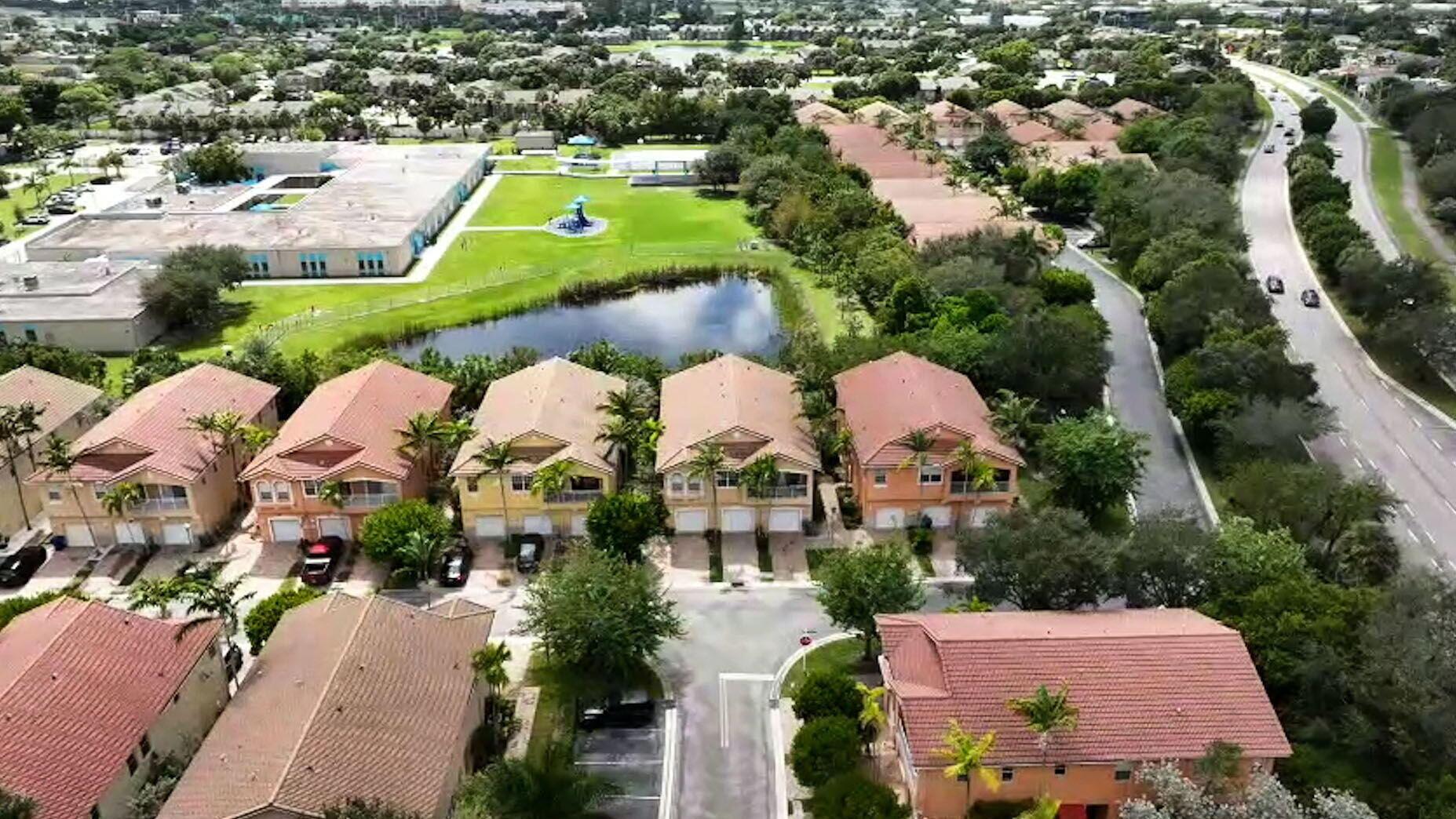 SIERRA BAY - Residential