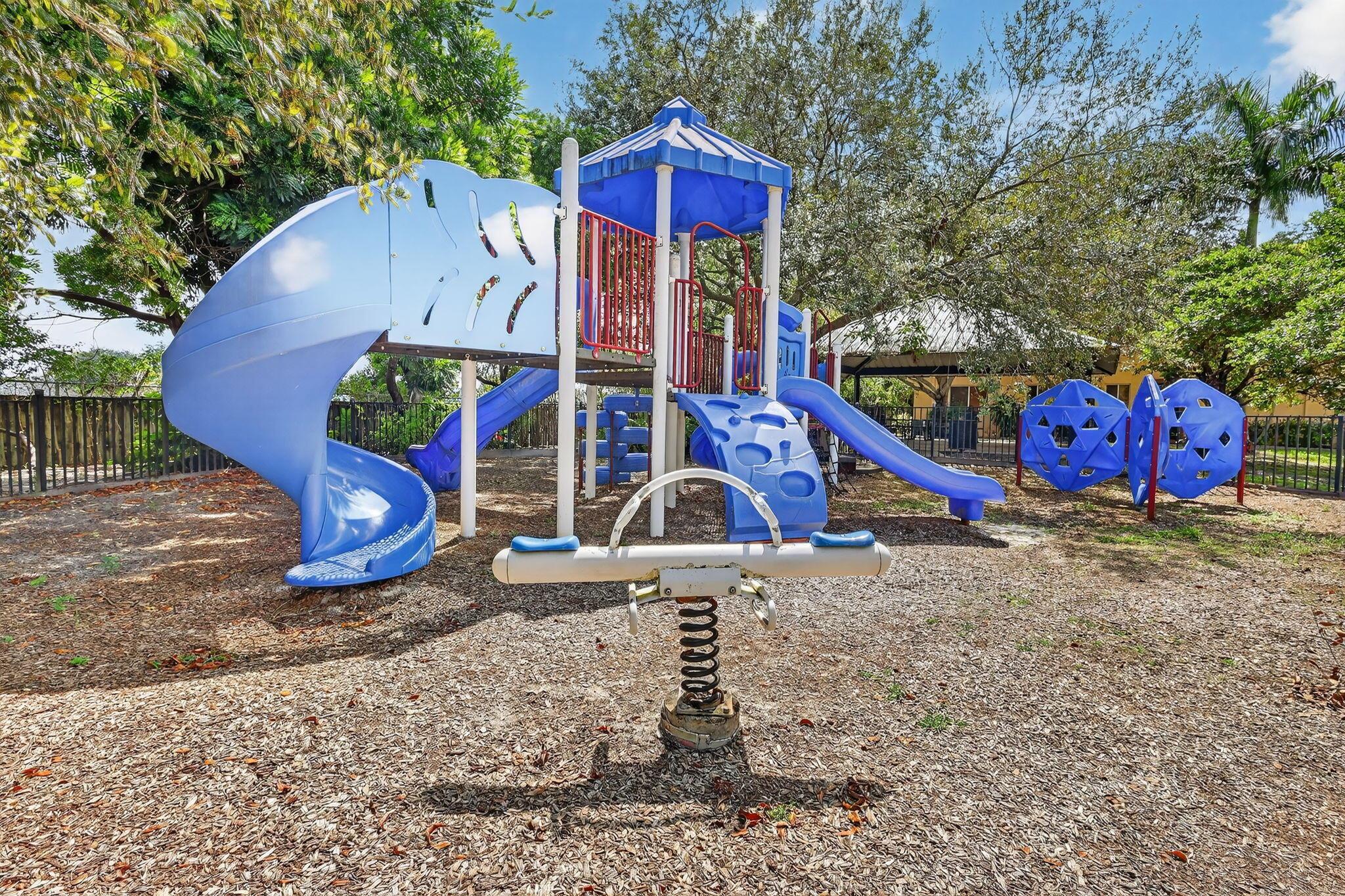 SIERRA BAY - Residential