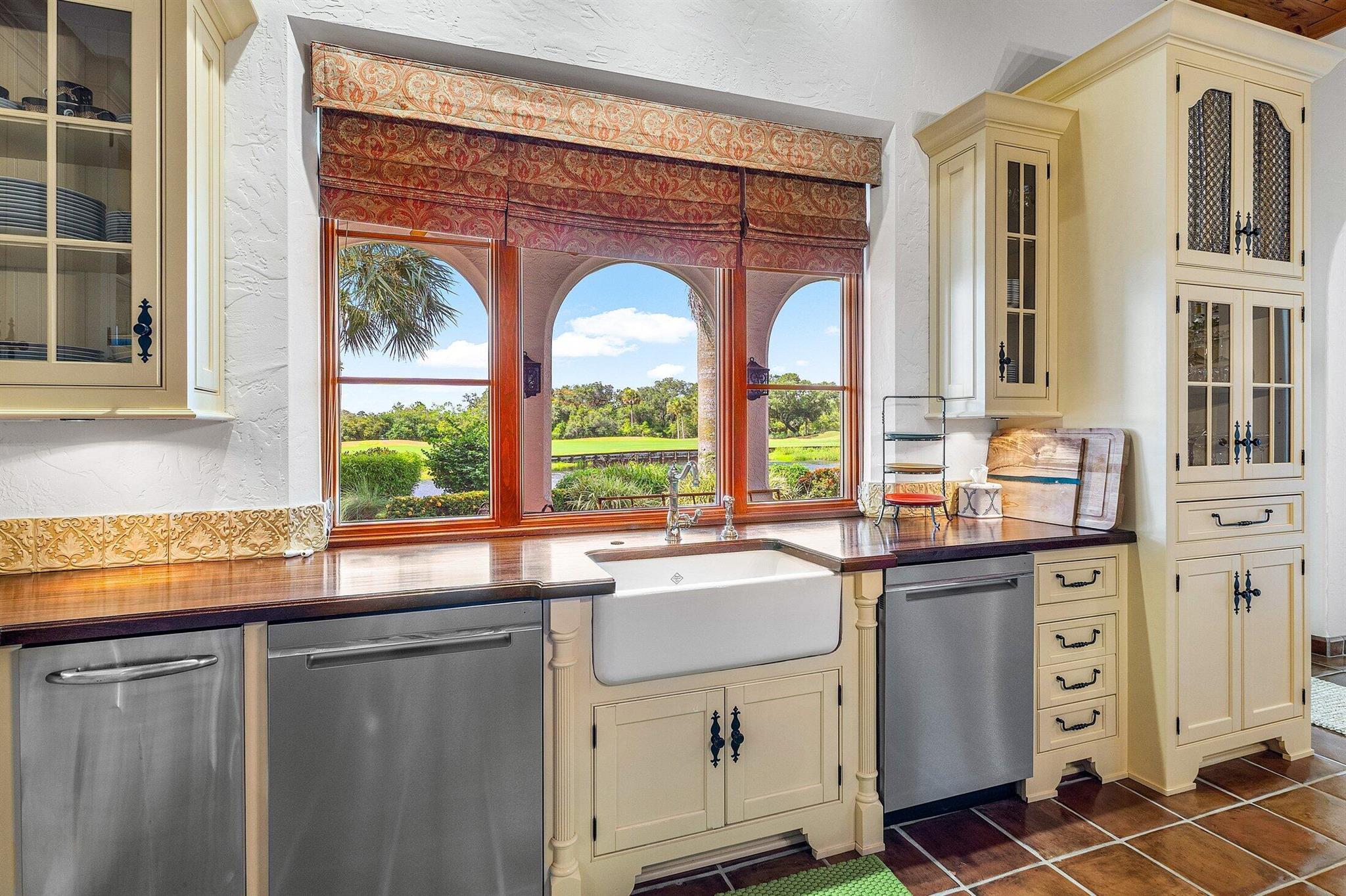 OLD MARSH GOLF CLUB - Residential