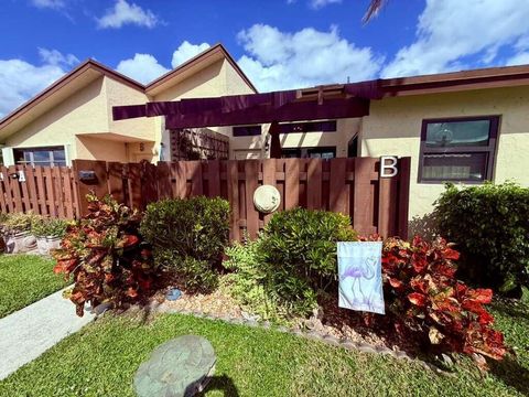 Photo of 13929 Nesting Way #B, Delray Beach, FL 33484 (MLS # R11135358) Photo of 13929 Nesting Way #B, Delray Beach, FL 33484 (MLS # R11135358)