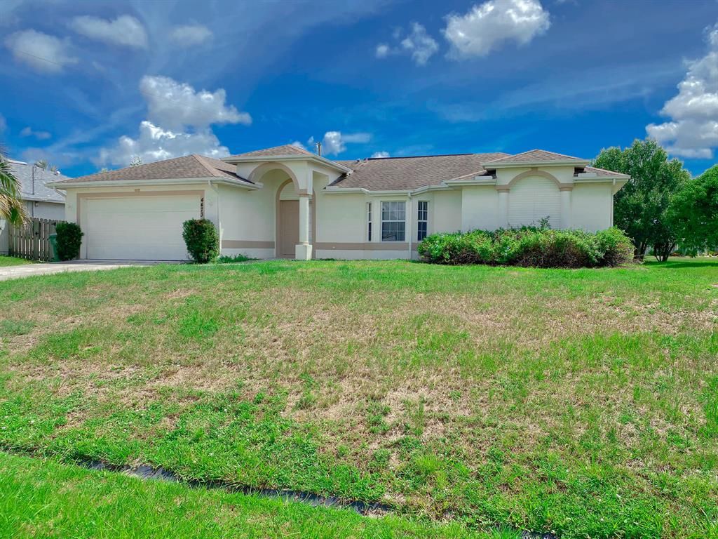 Photo of 4473 SW Gainsboro Street St, Port Saint Lucie, FL 34953 (MLS # R10829620)