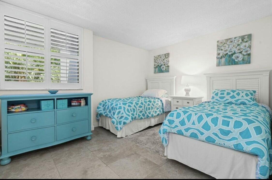 SOUTHWINDS AT CROSSWINDS CONDO - Residential Lease