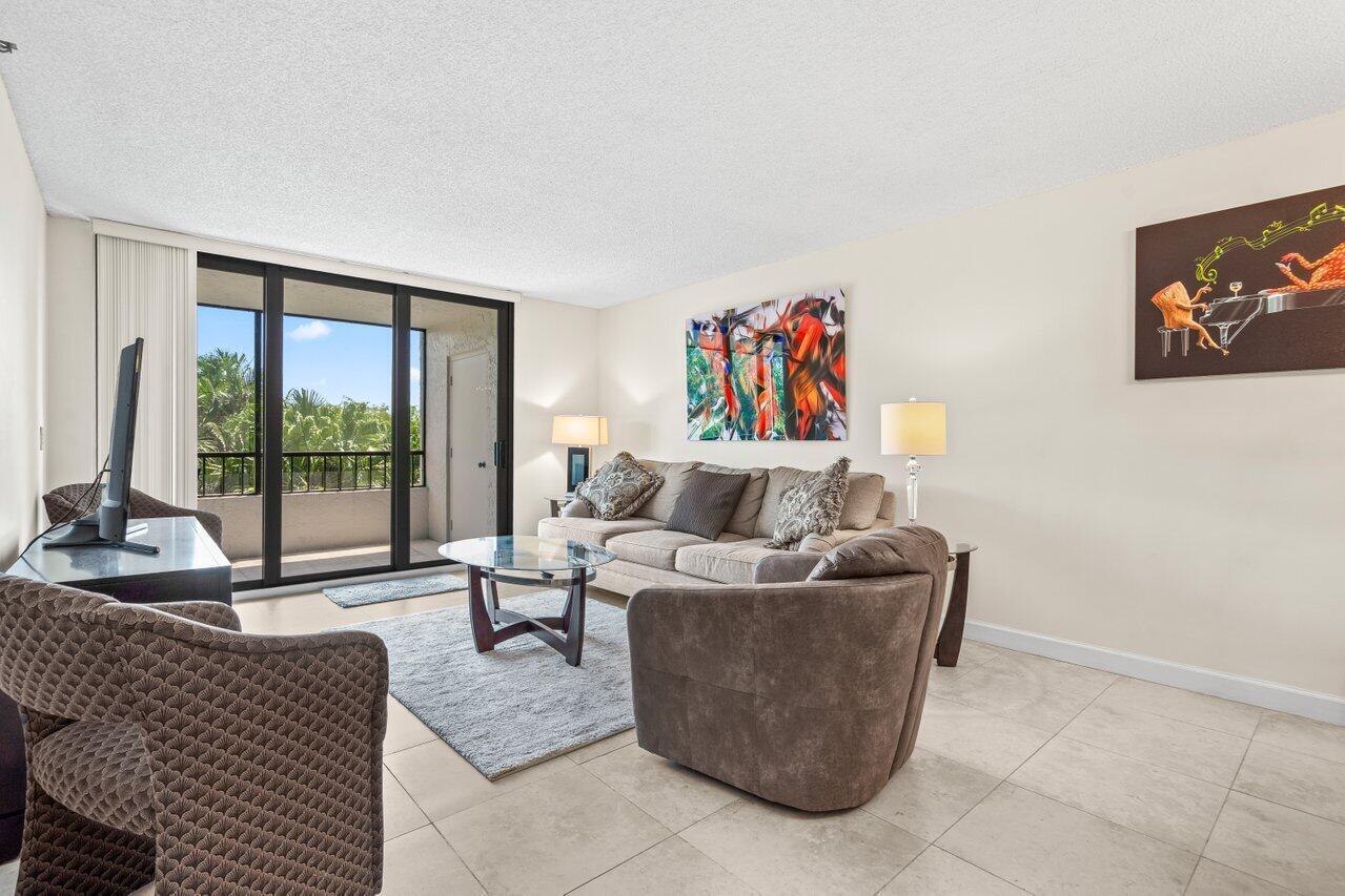 SOUTHWINDS AT CROSSWINDS CONDO - Residential Lease