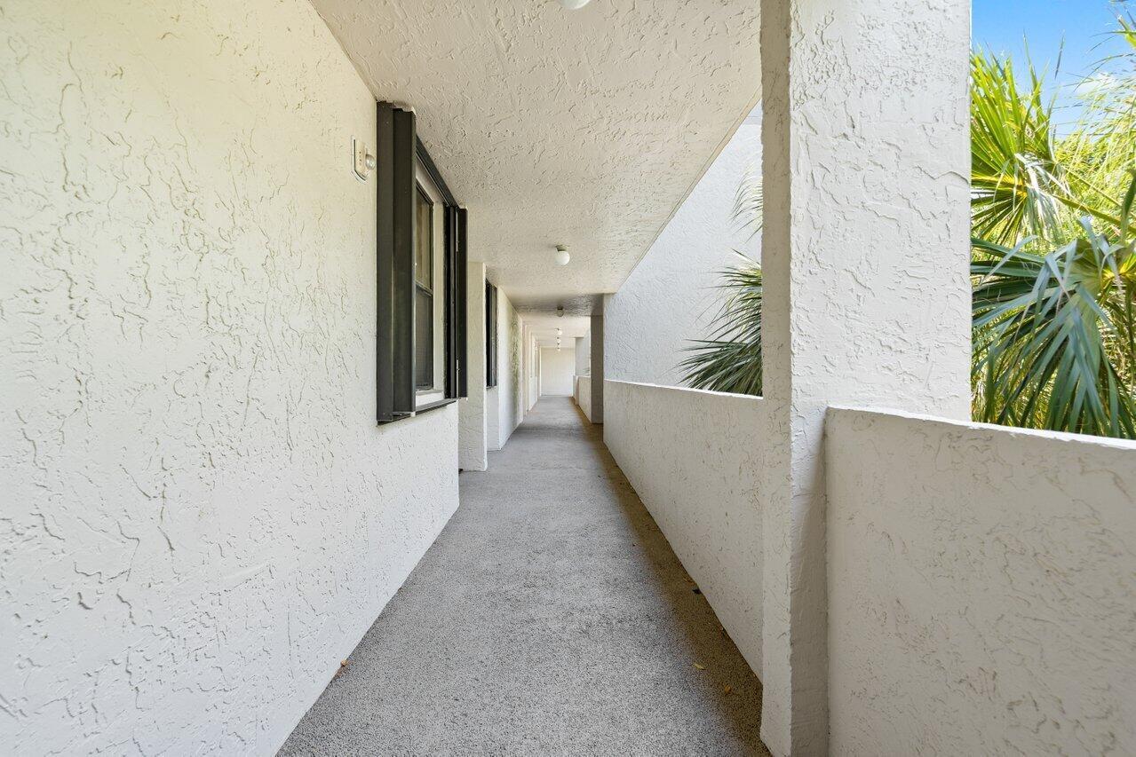 SOUTHWINDS AT CROSSWINDS CONDO - Residential Lease