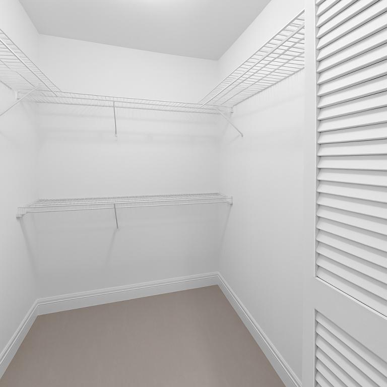 MET 1 CONDO - Residential