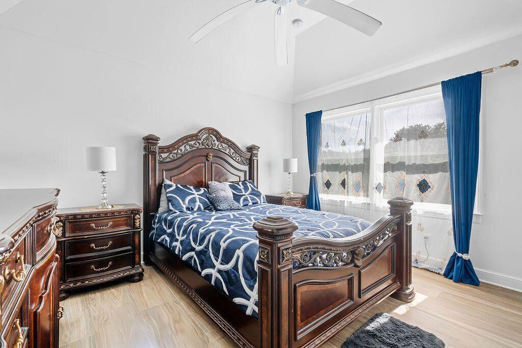 Jupiter In the Pines - Residential Lease