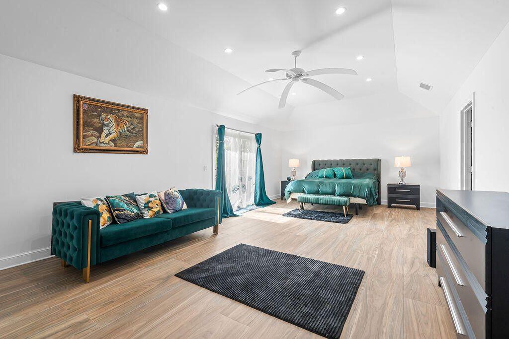 Jupiter In the Pines - Residential Lease