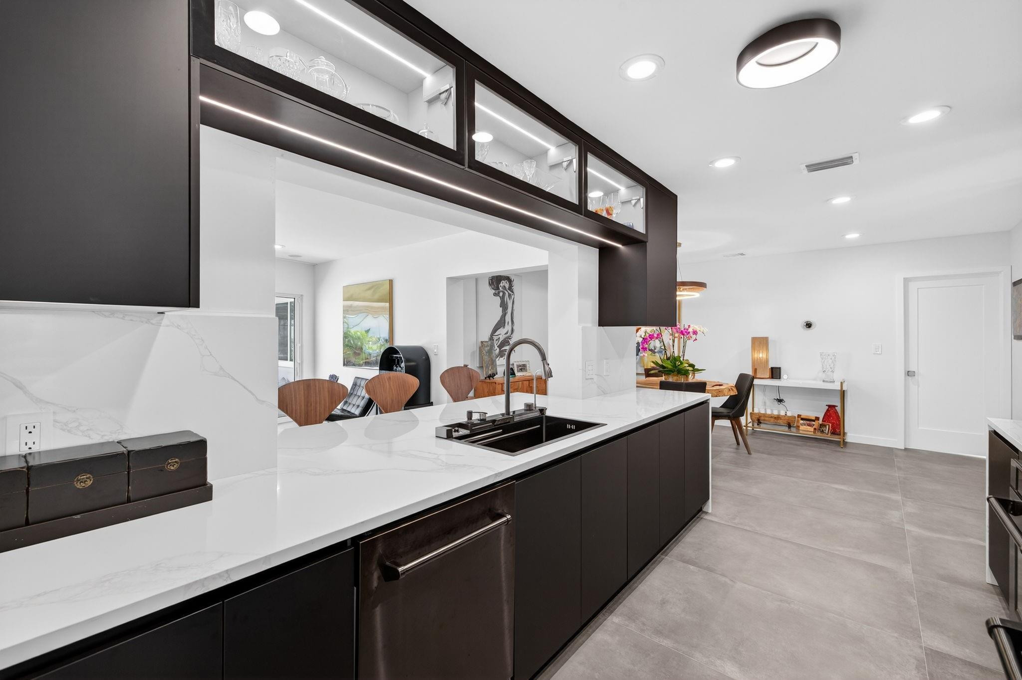 LAKE ESTATES ADD - Residential Lease