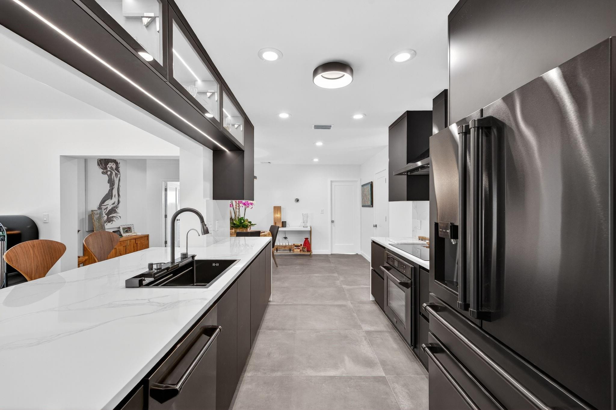 LAKE ESTATES ADD - Residential Lease