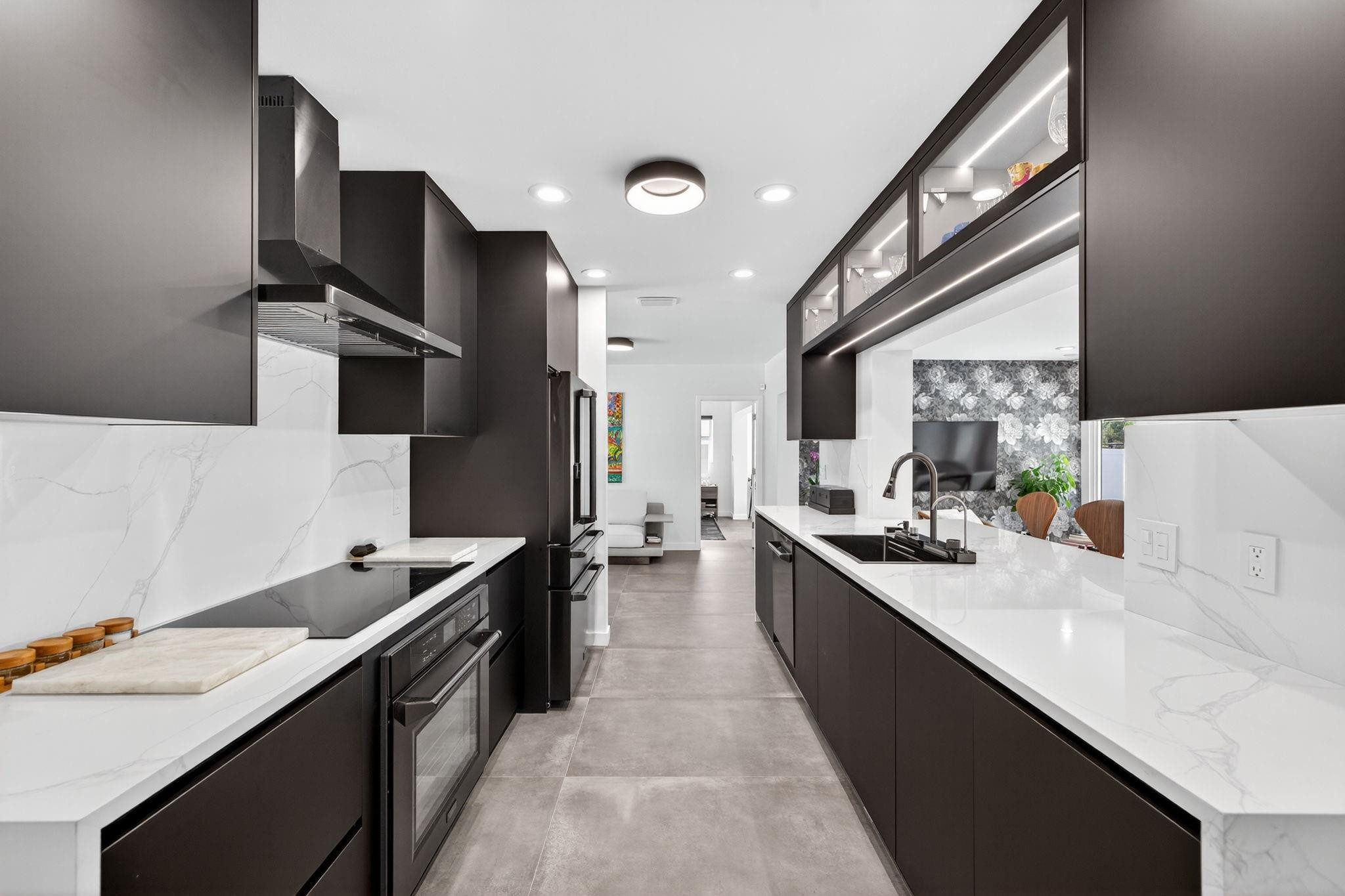 LAKE ESTATES ADD - Residential Lease