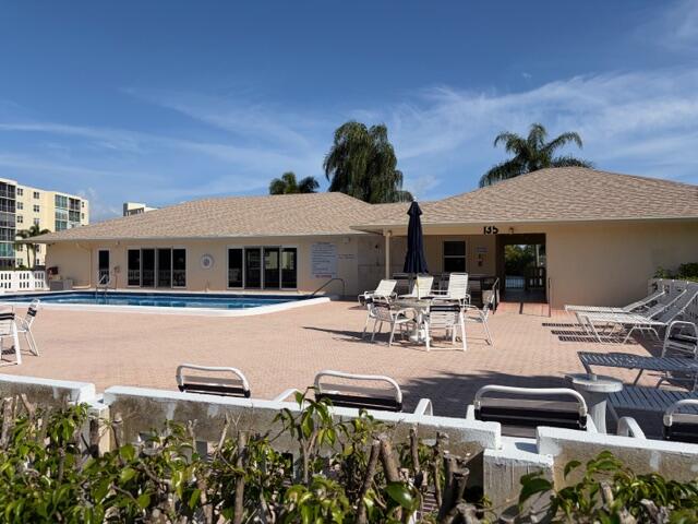 MEADOWBROOK LAKES VIEW CONDO - Residential