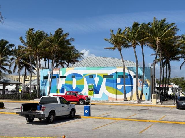 MEADOWBROOK LAKES VIEW CONDO - Residential