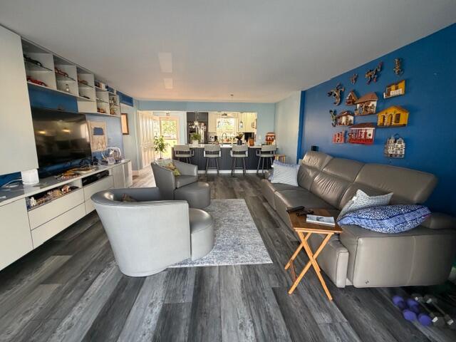 131 SE 3rd Avenue 202