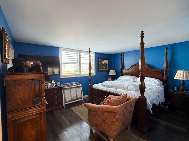 MEADOWBROOK LAKES VIEW CONDO - Residential