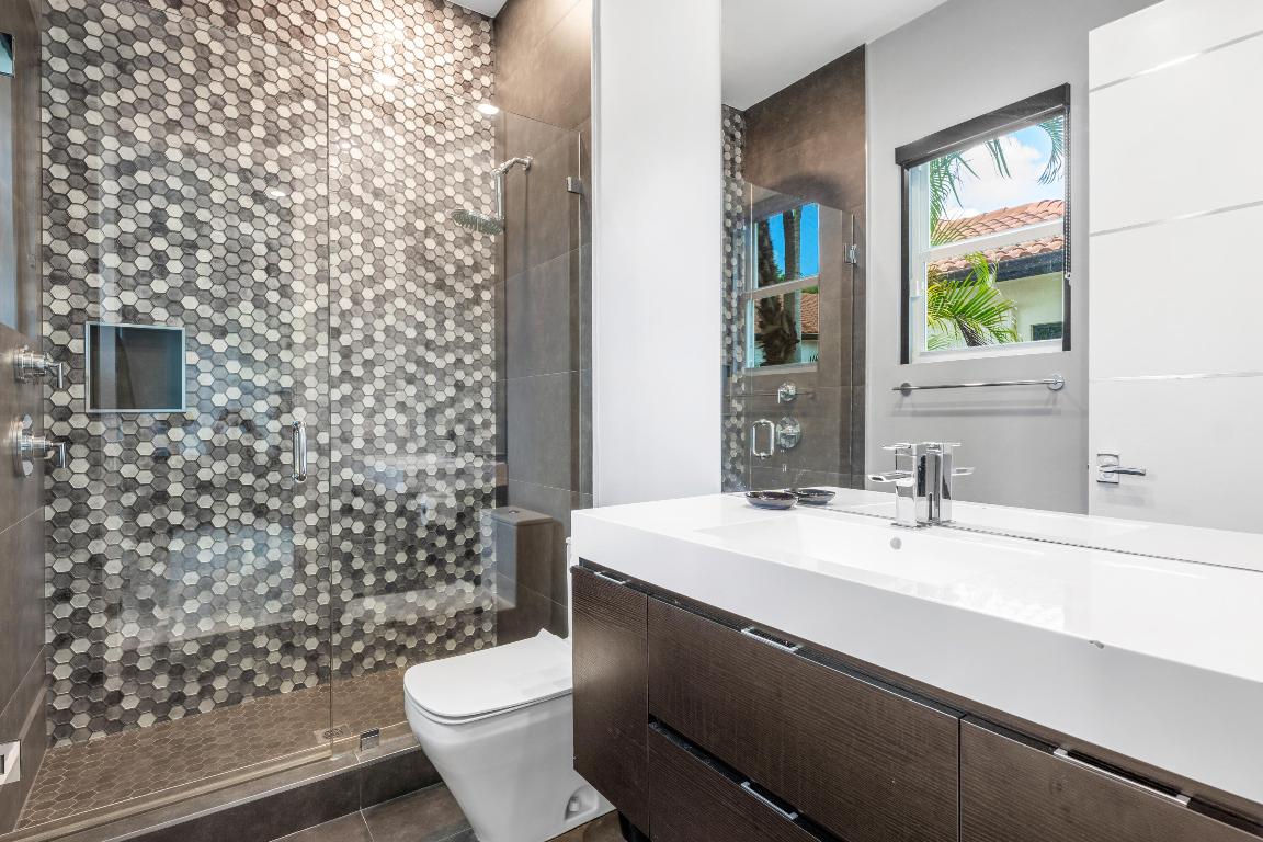 VINTAGE OAKS / POLO CLUB - Residential