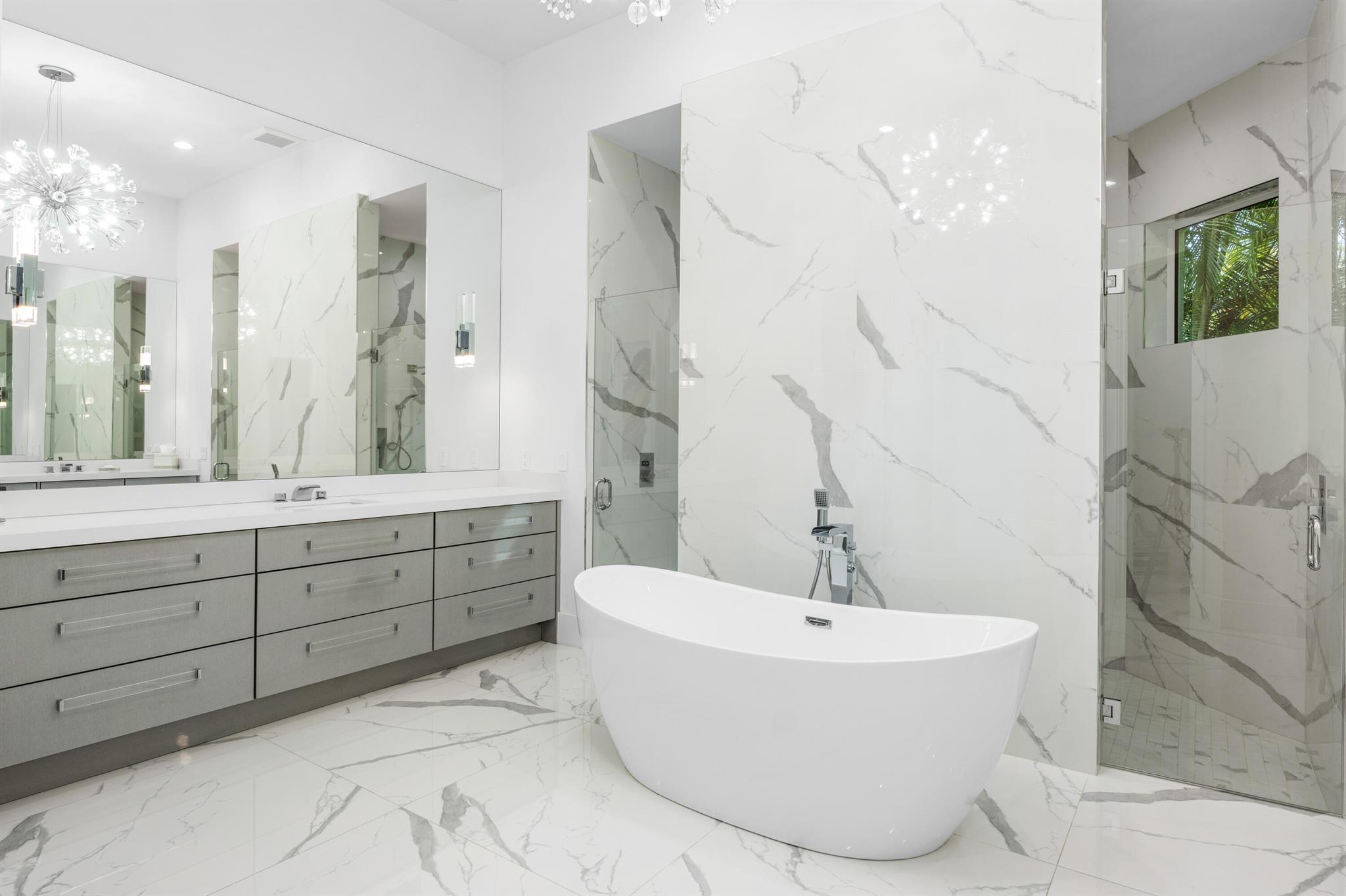 VINTAGE OAKS / POLO CLUB - Residential