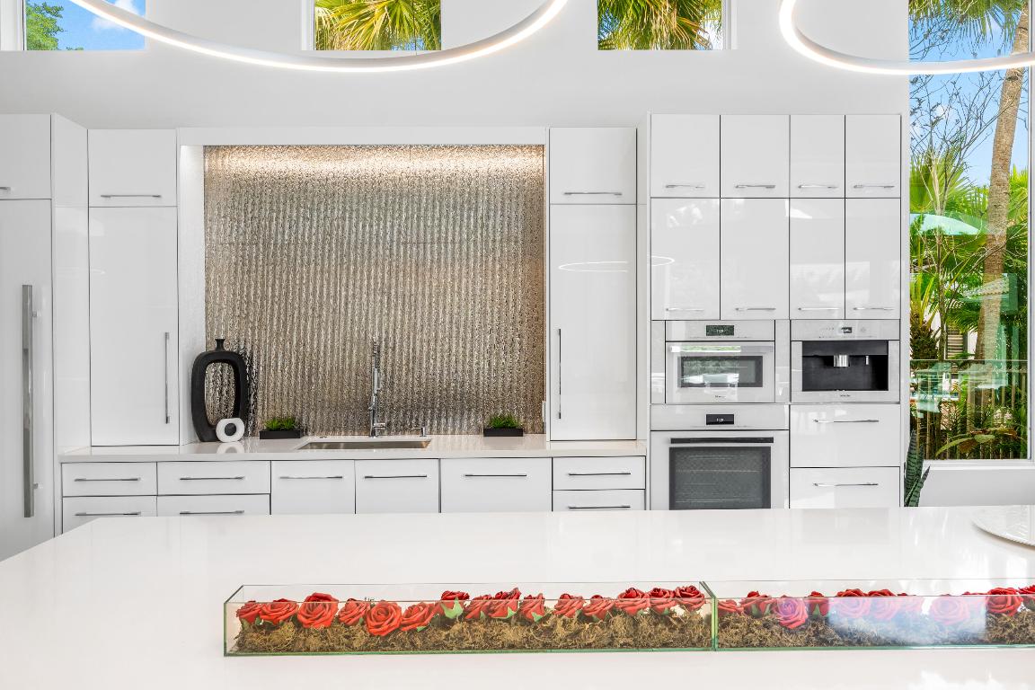 VINTAGE OAKS / POLO CLUB - Residential