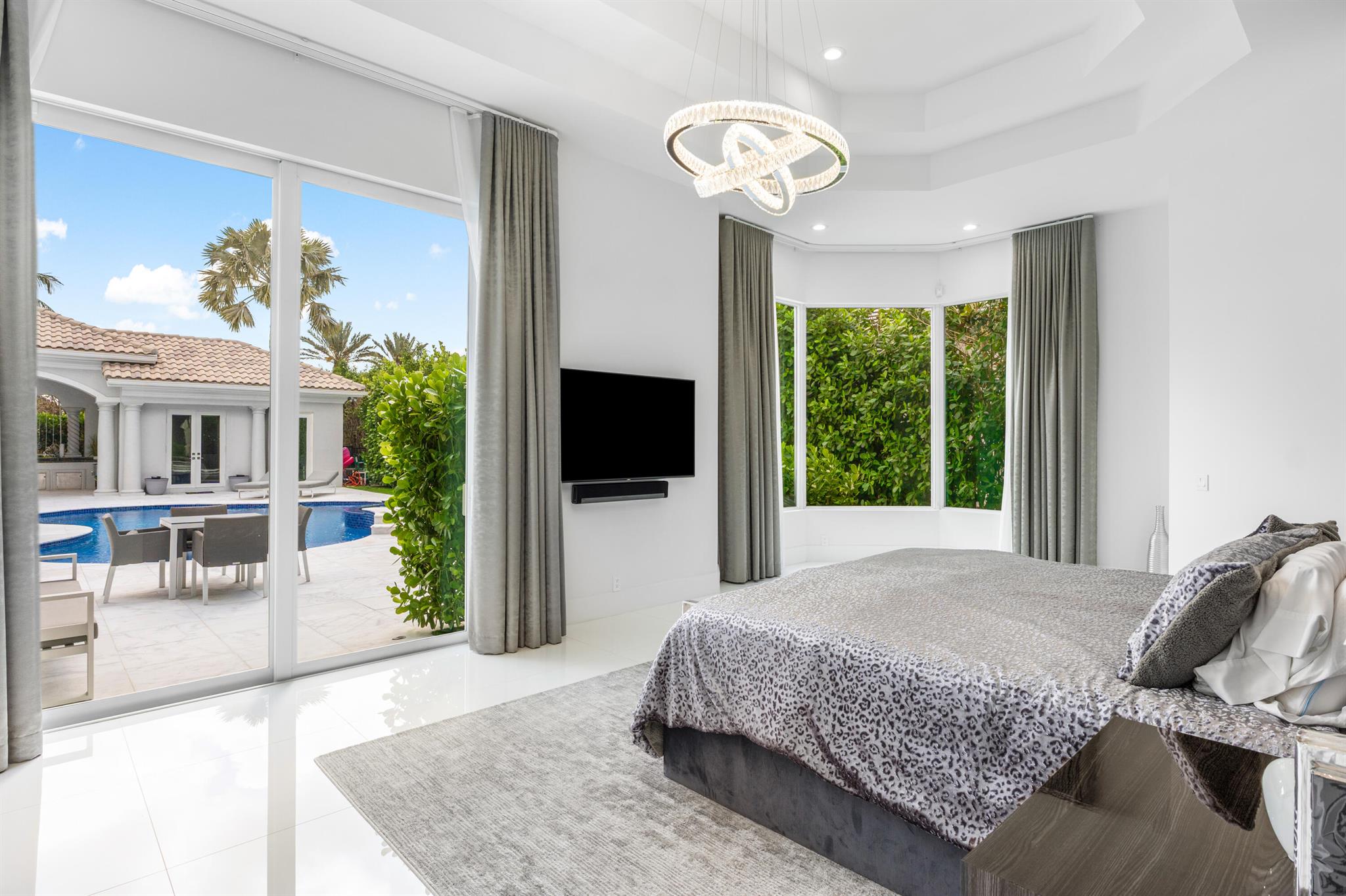 VINTAGE OAKS / POLO CLUB - Residential