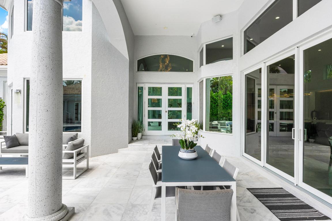 VINTAGE OAKS / POLO CLUB - Residential