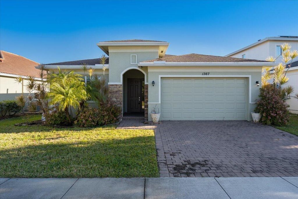 Photo of 1367 NW Leonardo Circle, Port Saint Lucie, FL 34986 (MLS # R11059712)