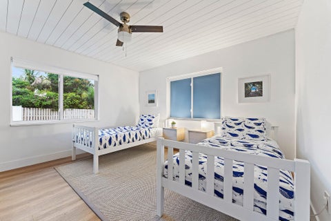 Tiny photo for 3437 Palm Court, Jupiter, FL 33469 (MLS # B26083858)