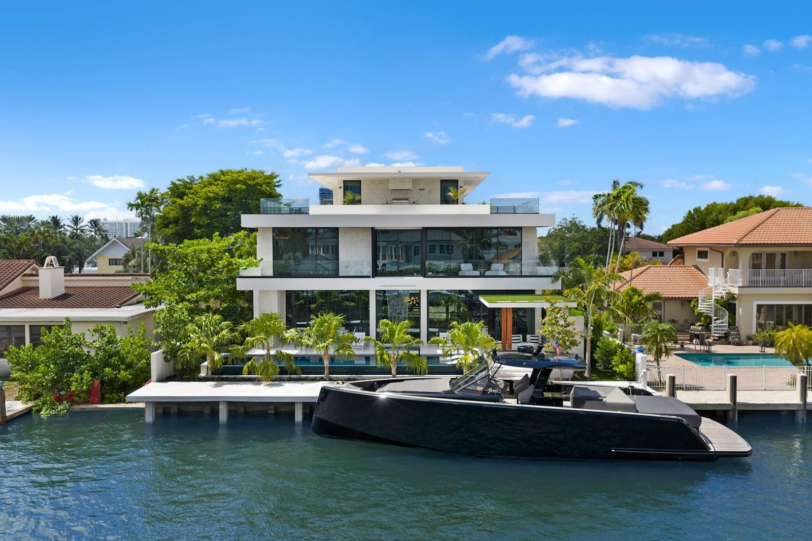 Rio Vista Isles - Residential