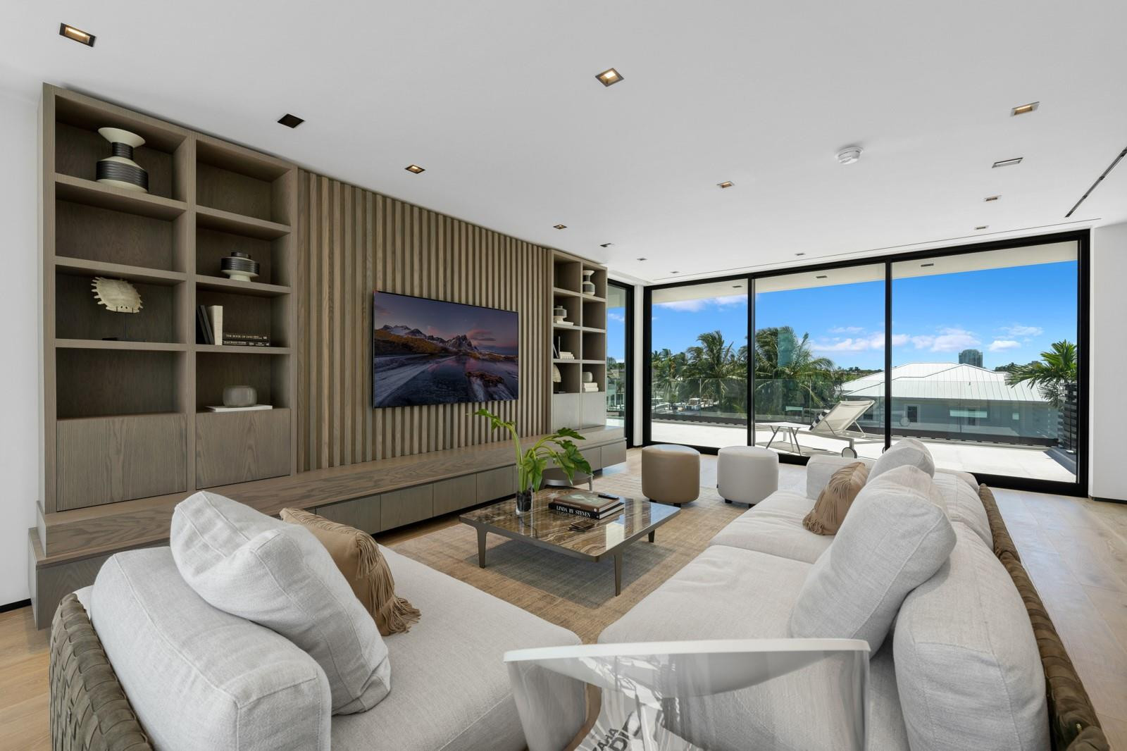 Rio Vista Isles - Residential