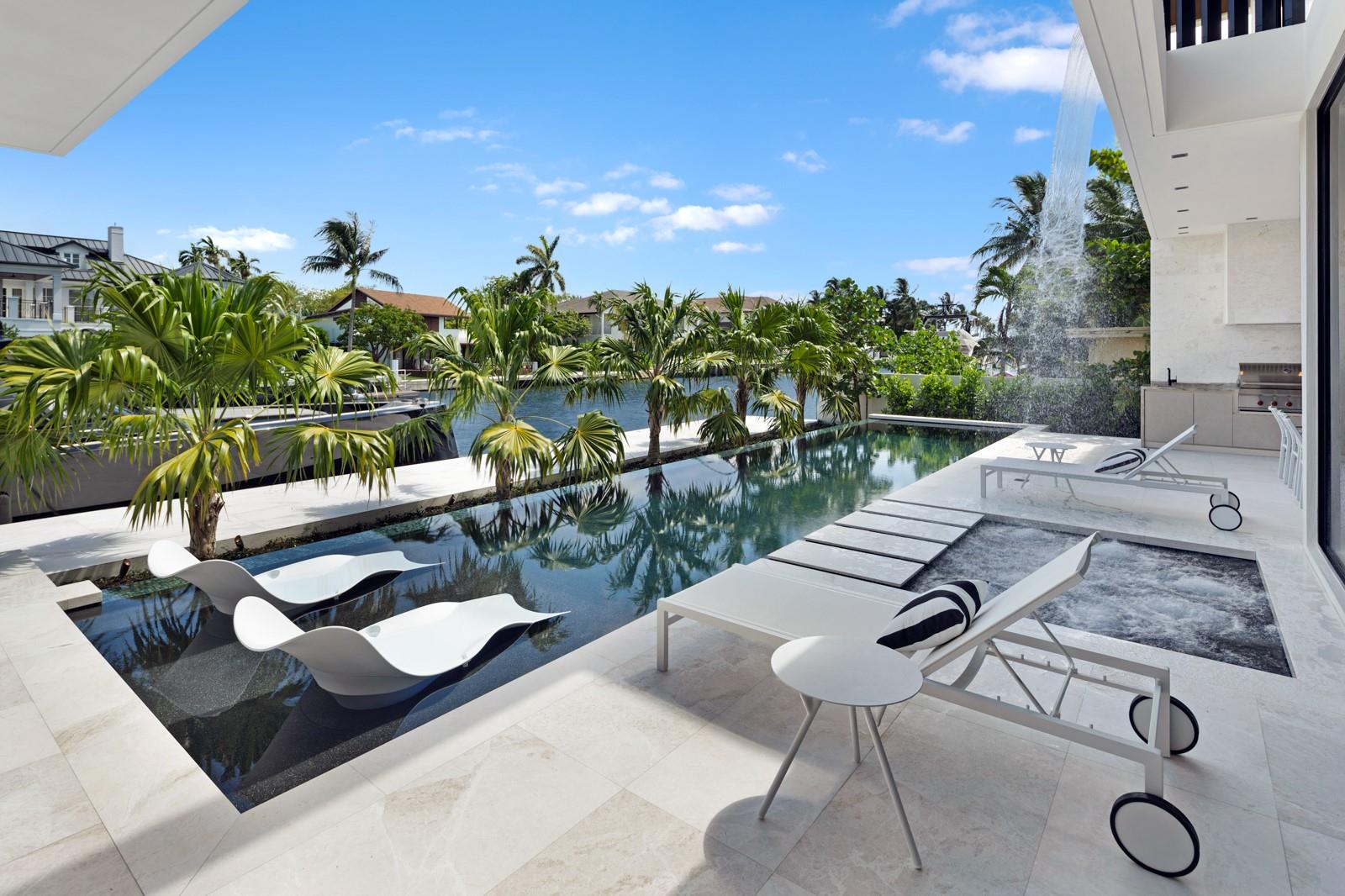 Rio Vista Isles - Residential