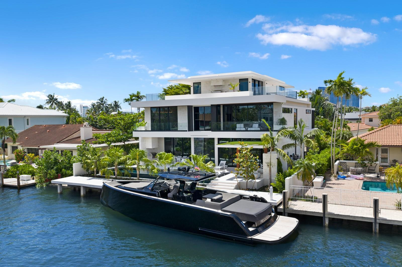 Rio Vista Isles - Residential