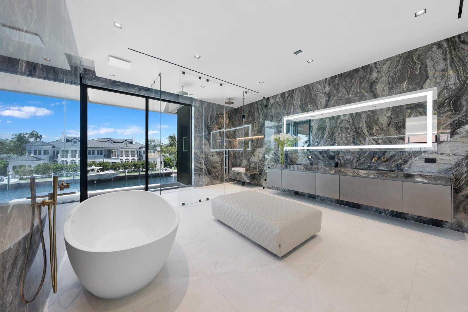 Rio Vista Isles - Residential