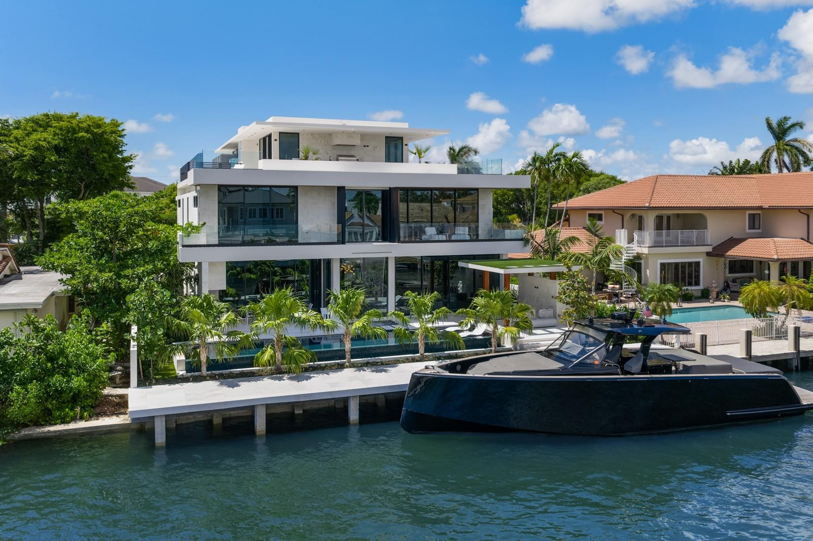 Rio Vista Isles - Residential