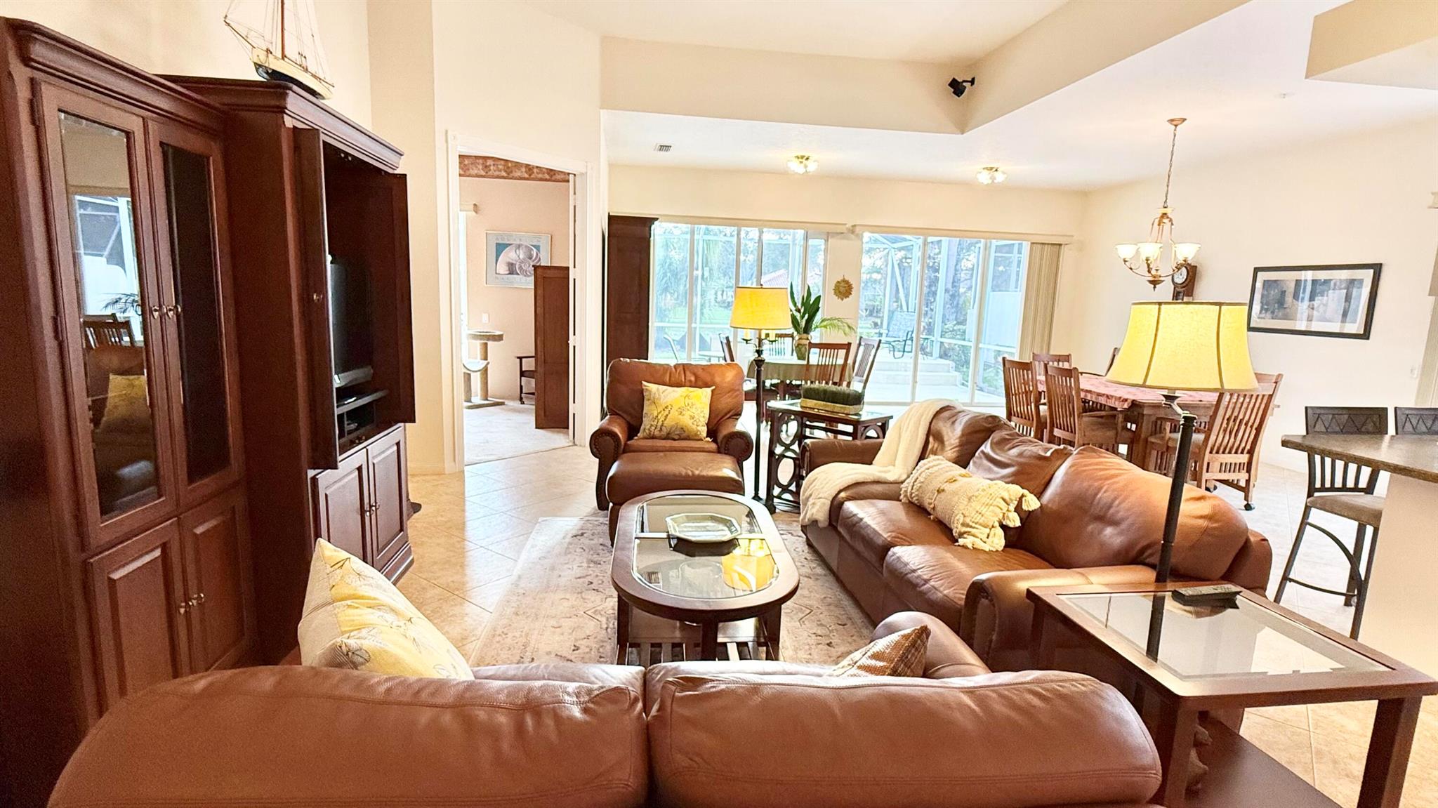 RIVERWALK - Residential