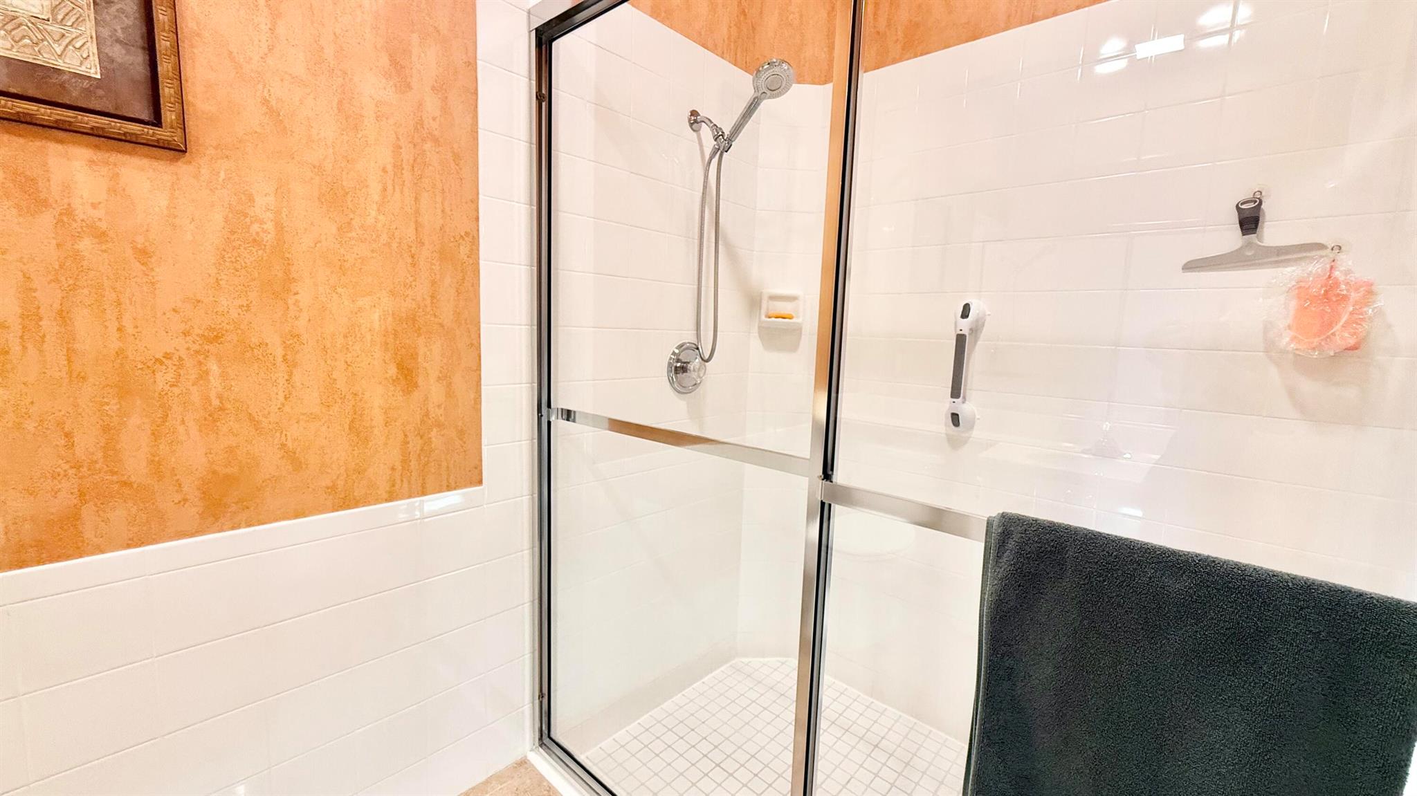 RIVERWALK - Residential