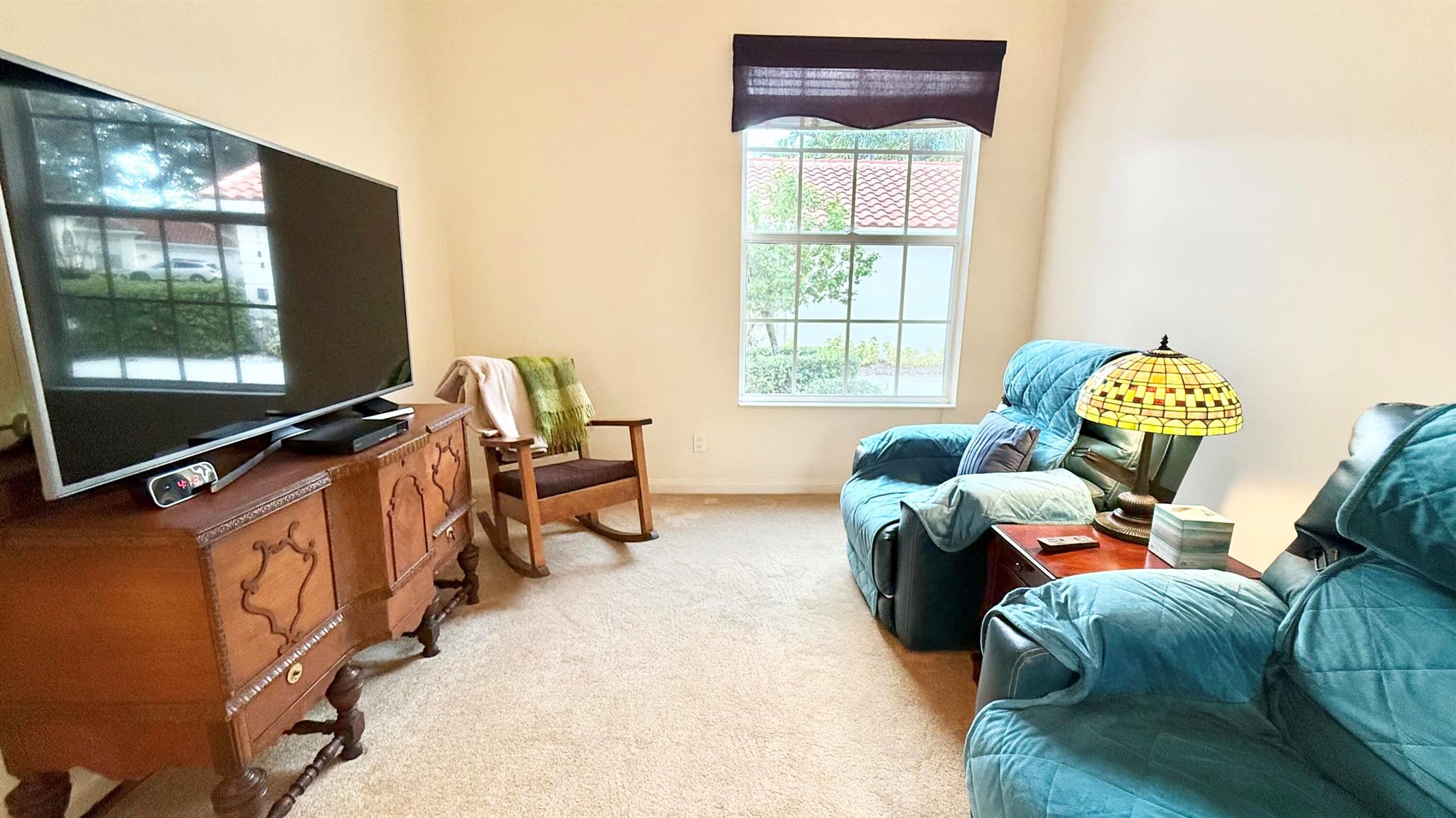 RIVERWALK - Residential