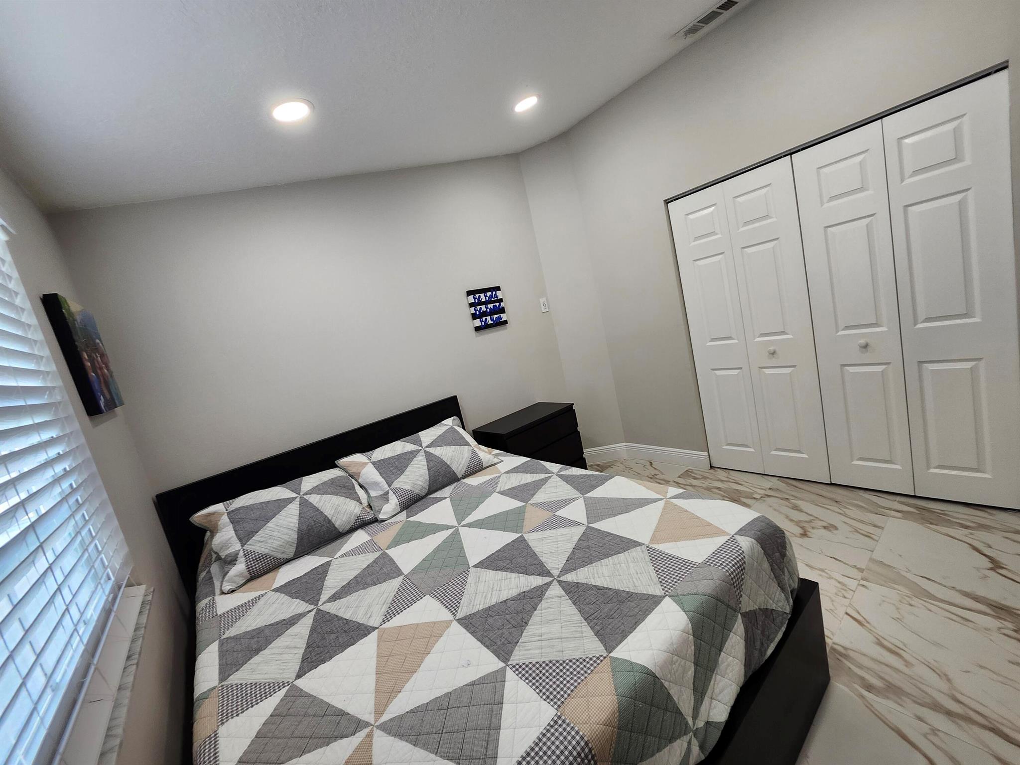 COUNTERPOINT ESTATES 10 - Residential