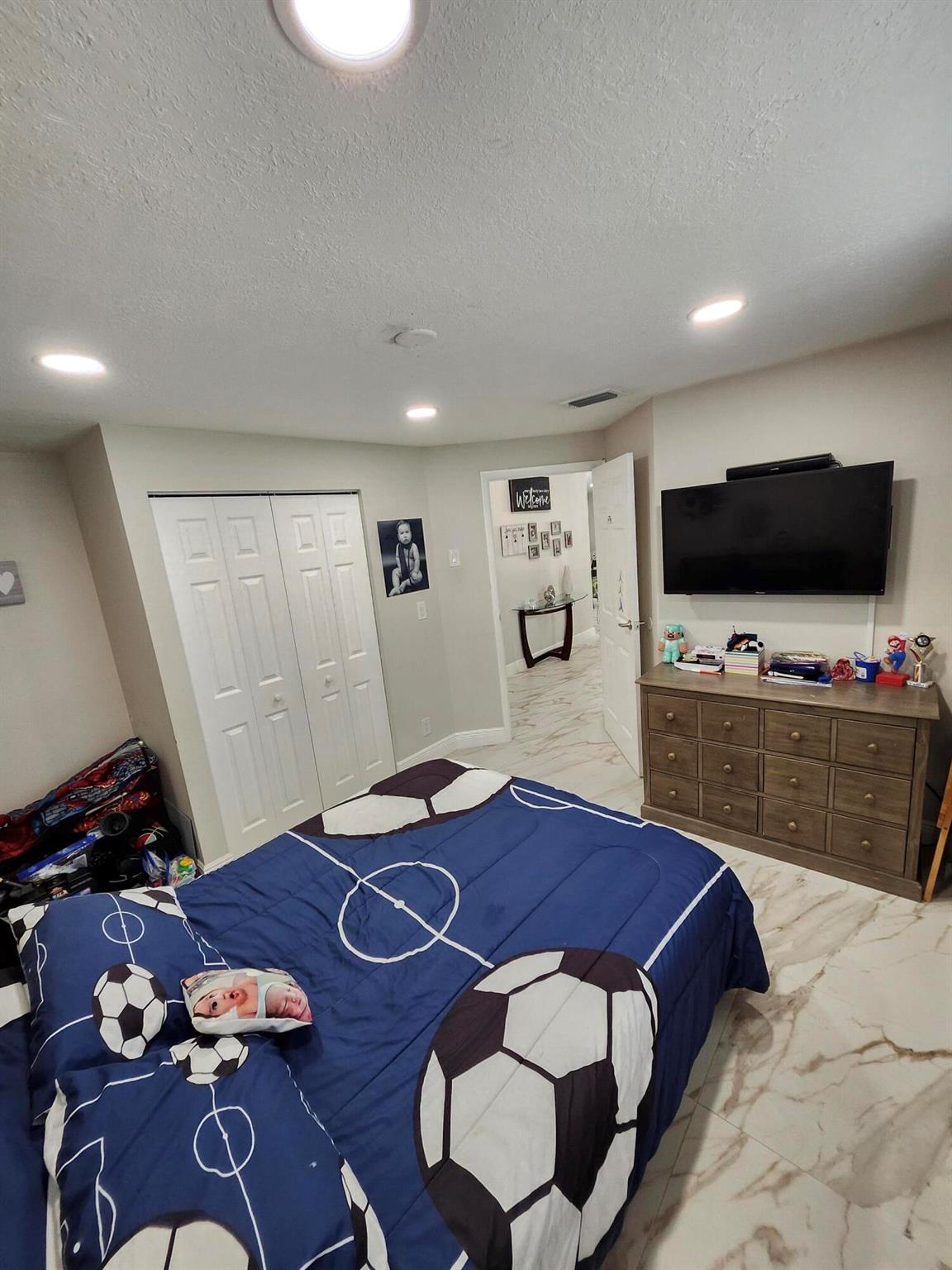 COUNTERPOINT ESTATES 10 - Residential