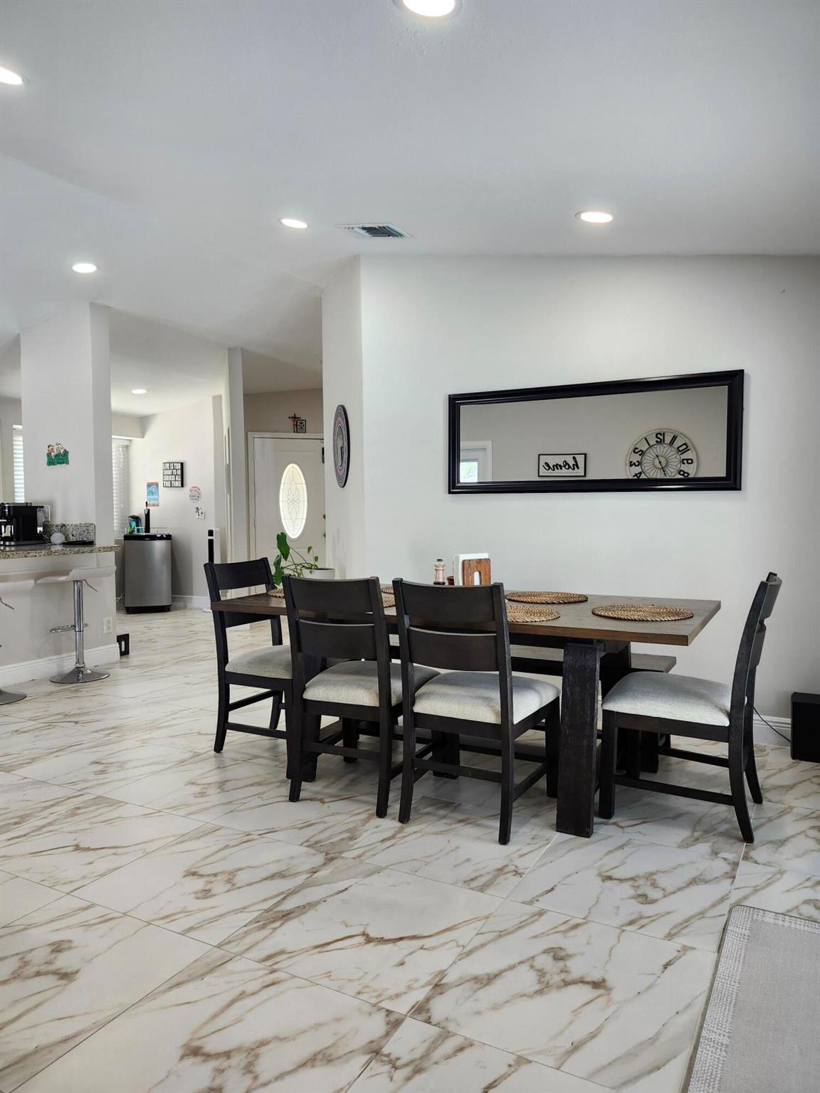 COUNTERPOINT ESTATES 10 - Residential