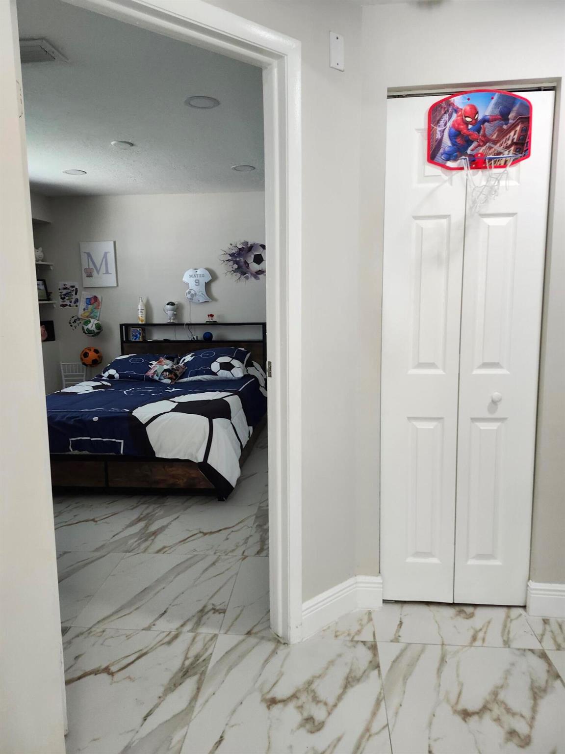 COUNTERPOINT ESTATES 10 - Residential