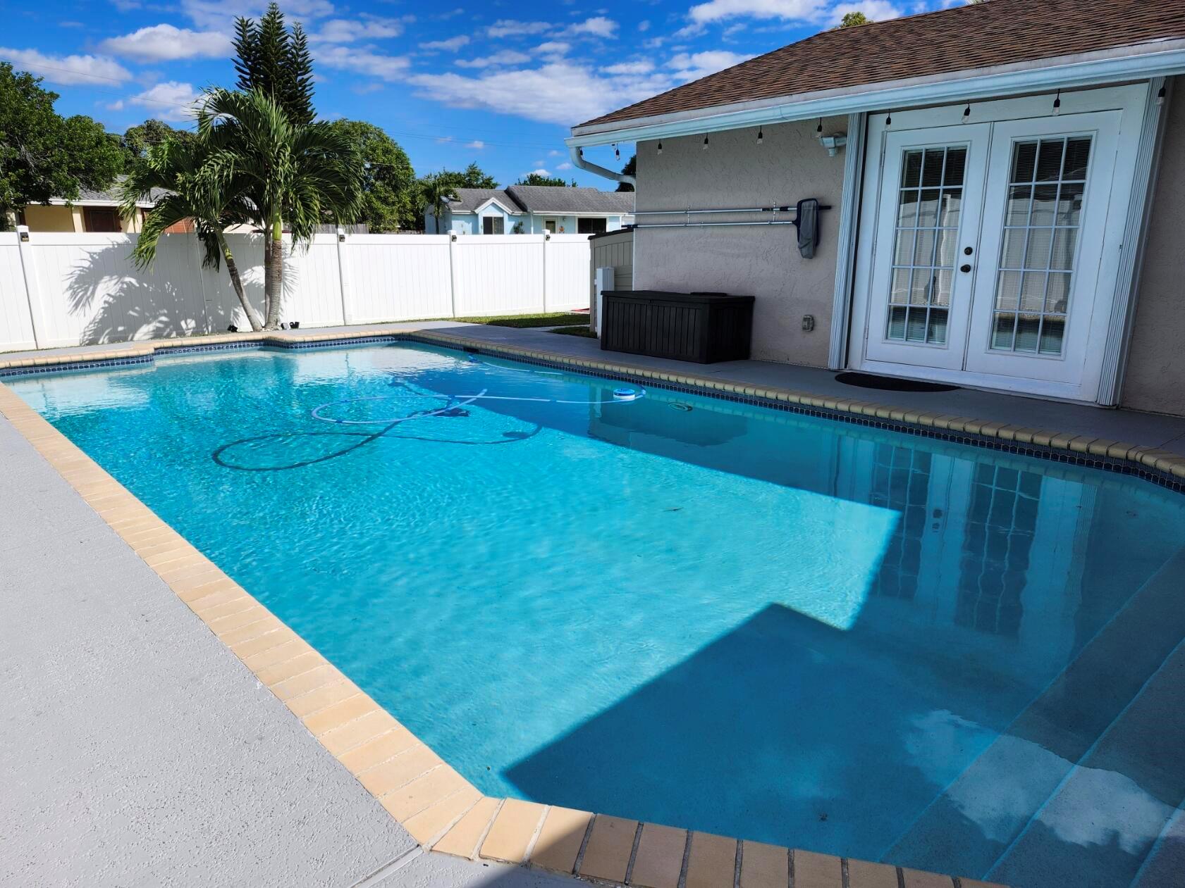 COUNTERPOINT ESTATES 10 - Residential