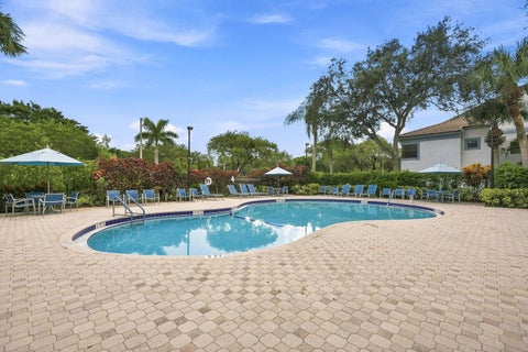 Tiny photo for 5450 VERONA Drive #H, Boynton Beach, FL 33437 (MLS # B26070255)