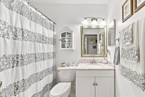 Tiny photo for 5450 VERONA Drive #H, Boynton Beach, FL 33437 (MLS # B26070255)