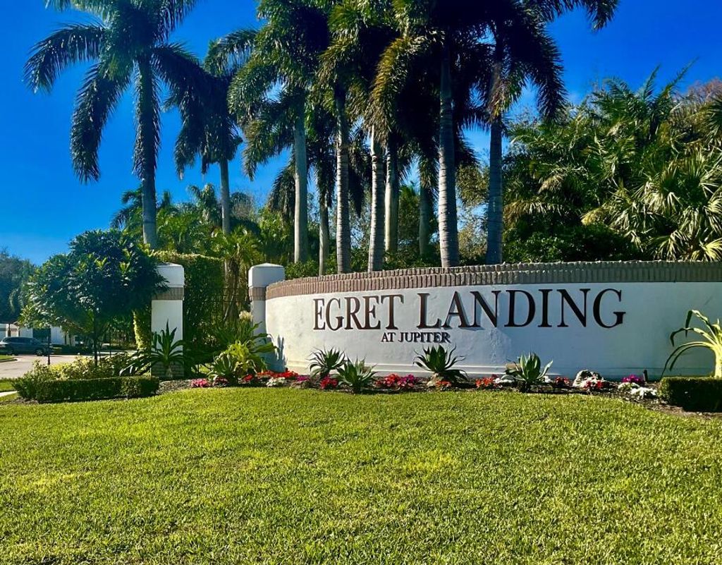 Photo of 1045 Egret Circle N, Jupiter, FL 33458 (MLS # R10955819)