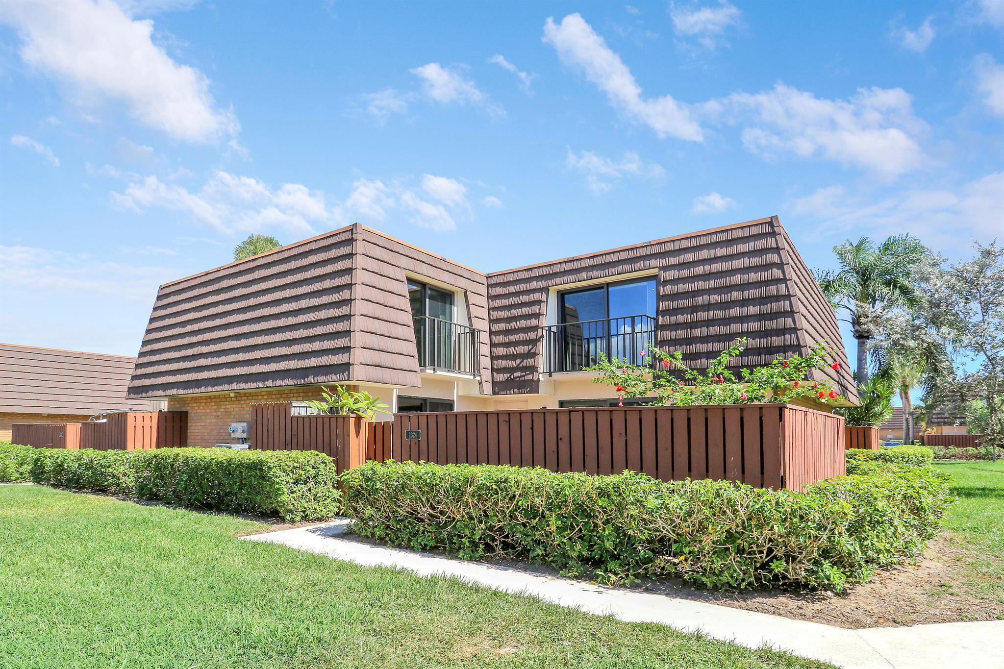 LAKES AT THE BLUFFS - Residential Lease