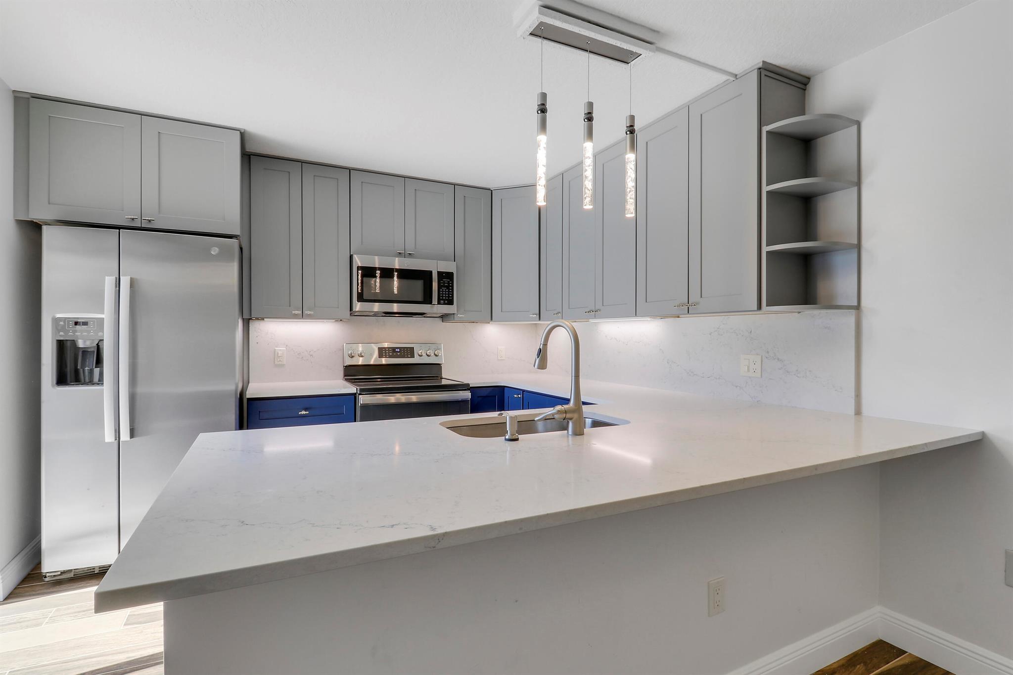 LAKES AT THE BLUFFS - Residential Lease