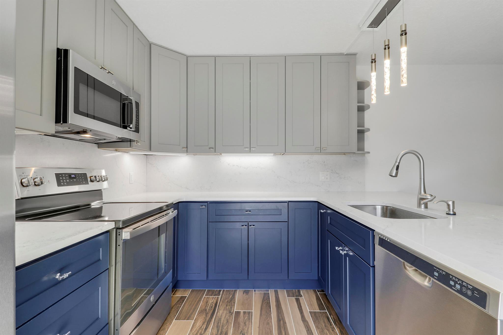 LAKES AT THE BLUFFS - Residential Lease