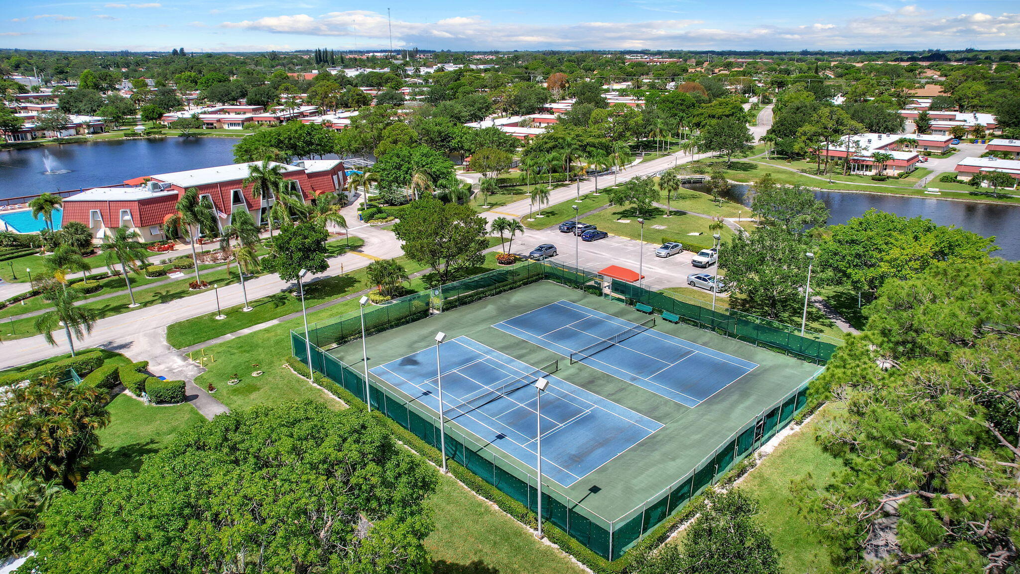 COVERED BRIDGE CONDO - Residential