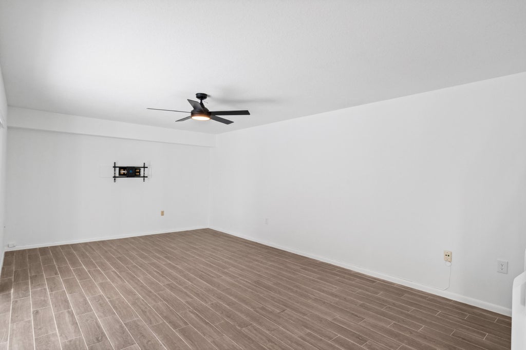 Photo of 3621 SW SUNSET TRACE Circle, Palm City, FL 34990 (MLS # B26091458)