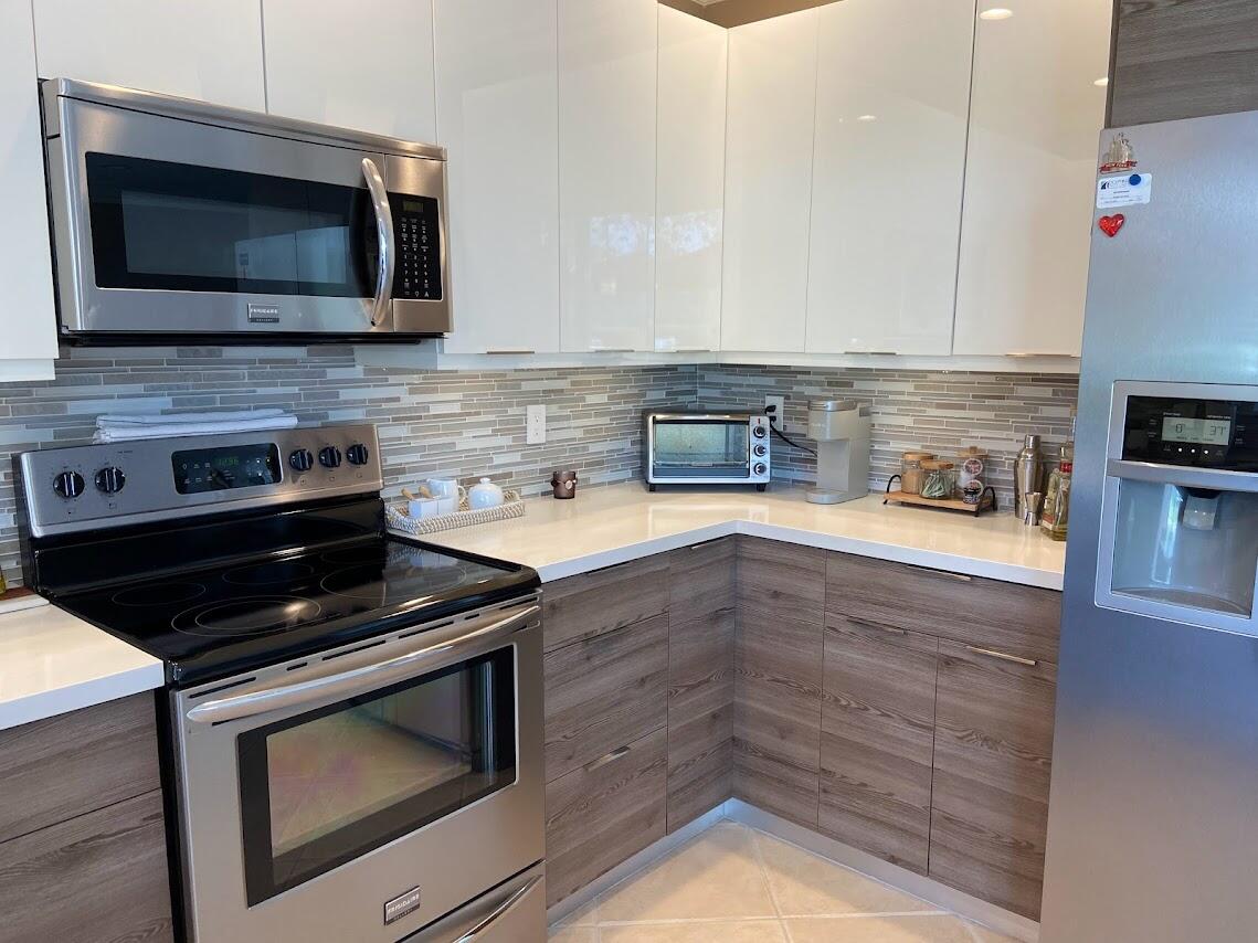 RIVIERA ISLES IV - Residential