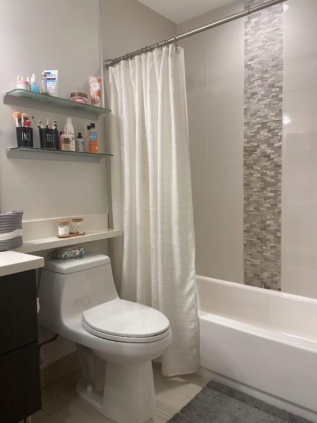 RIVIERA ISLES IV - Residential