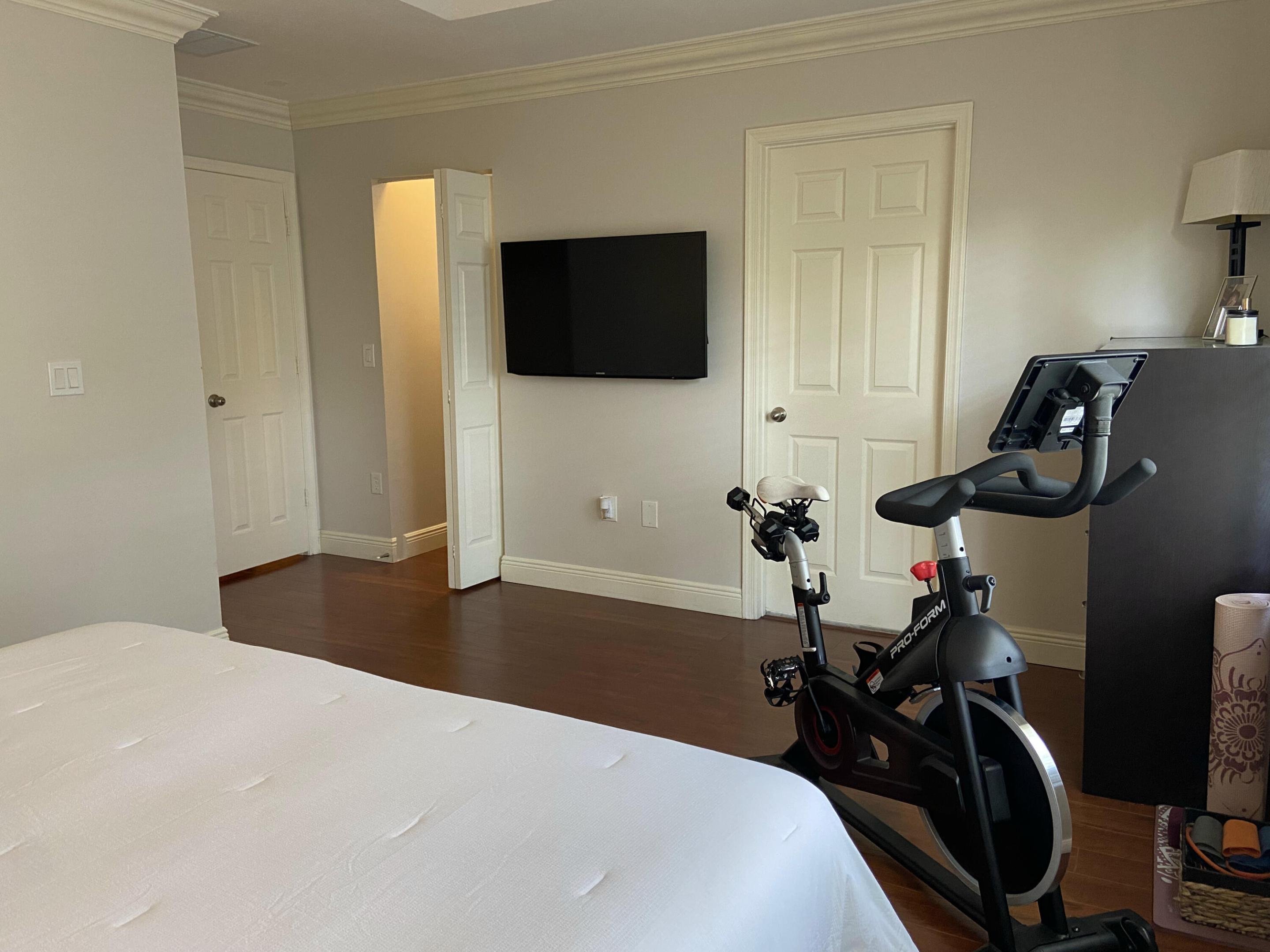 RIVIERA ISLES IV - Residential